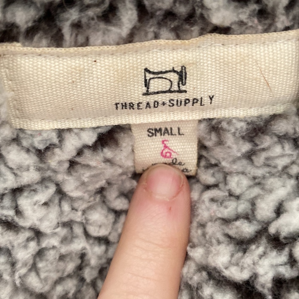 Tread supply jacket - Picture 2 of 5